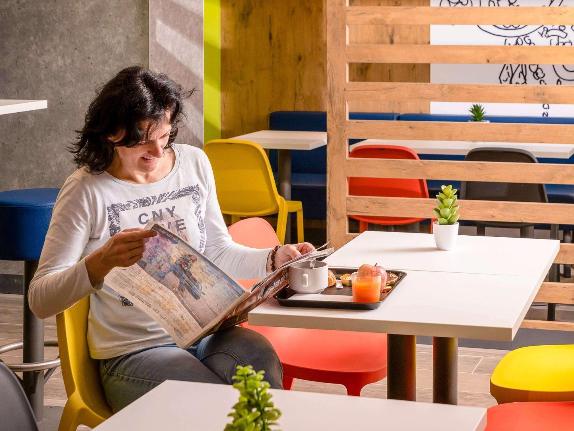 Ibis Budget Cognac Chateaubernard Ngoại thất bức ảnh